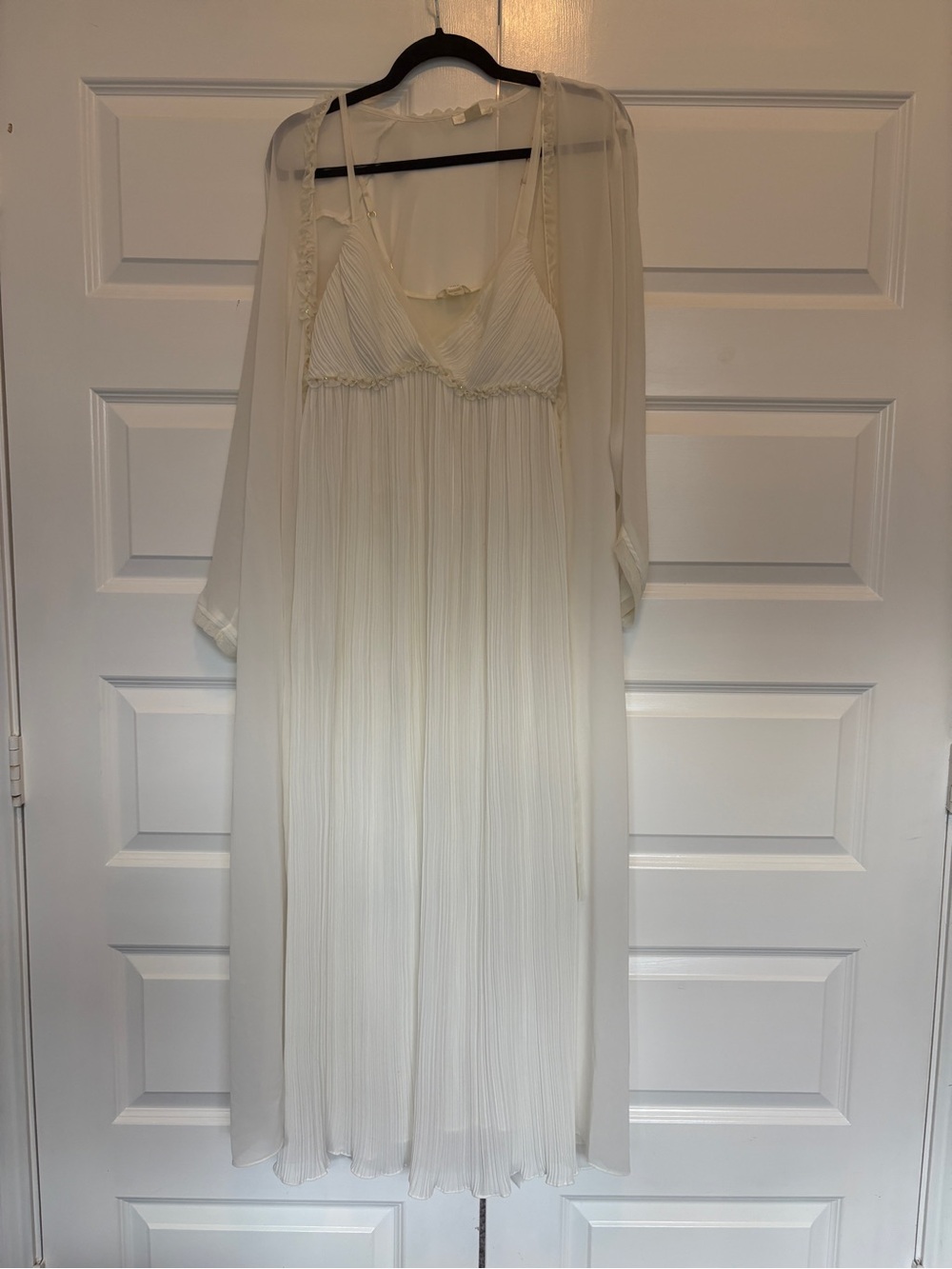 Women's Cream Pleated Nightgown with Sheer Robe
